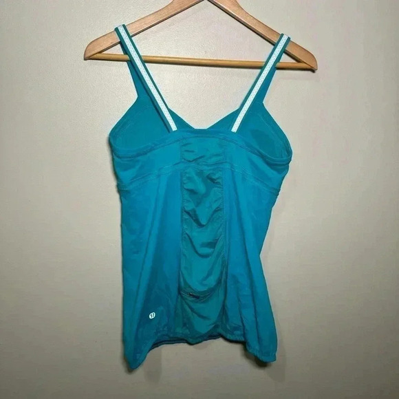Lululemon teal tank top 10 - Picture 4 of 5